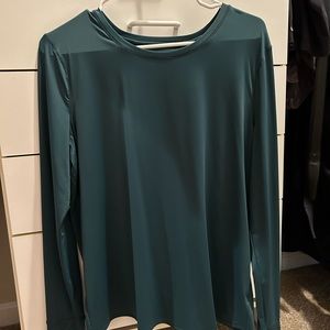 Athleta UPF long sleeve top size large
